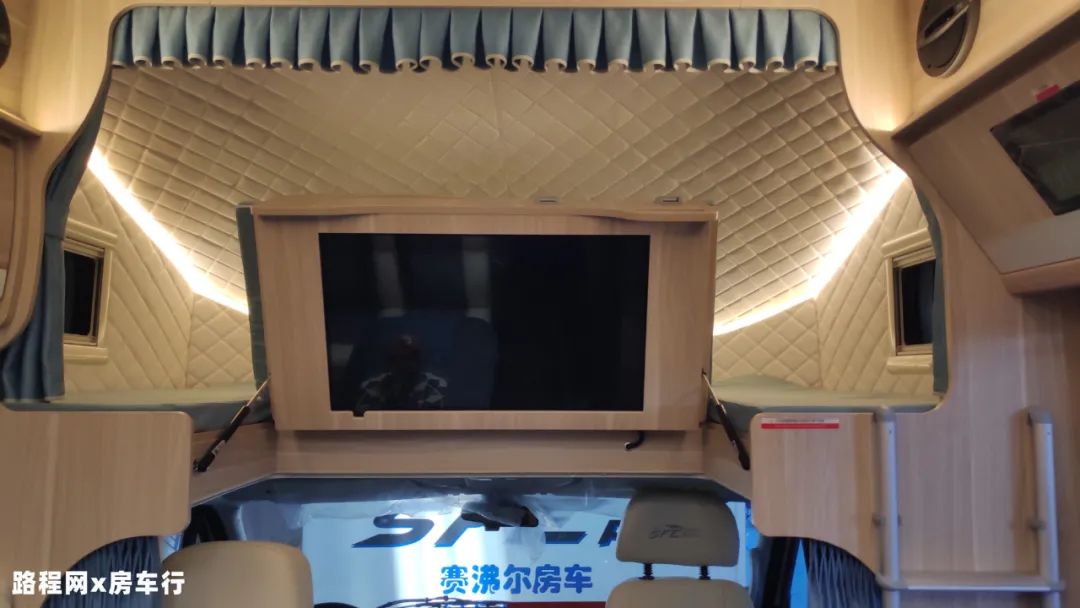 9.24上海房车展：子母床+长续航，赛沸尔无拓C型房车，清爽夏日旅行，有它就行！