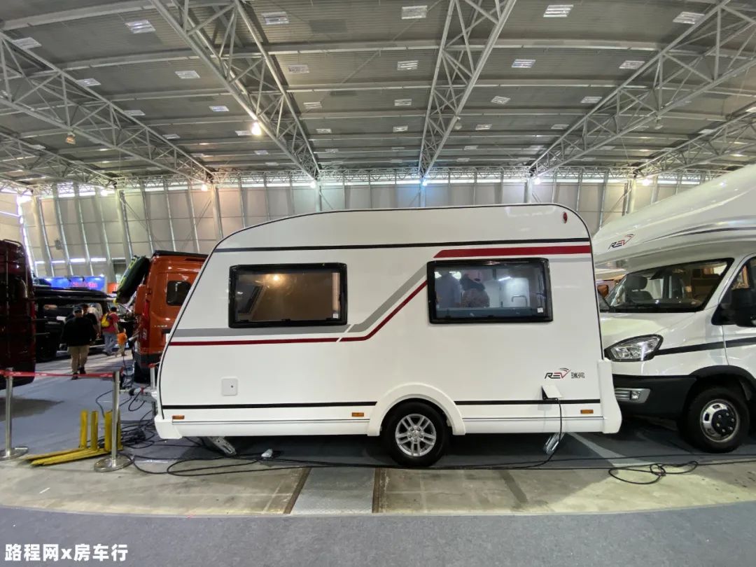 9.24上海房车展：精致小公寓，瑞弗首款拖挂-启界D470火热来袭