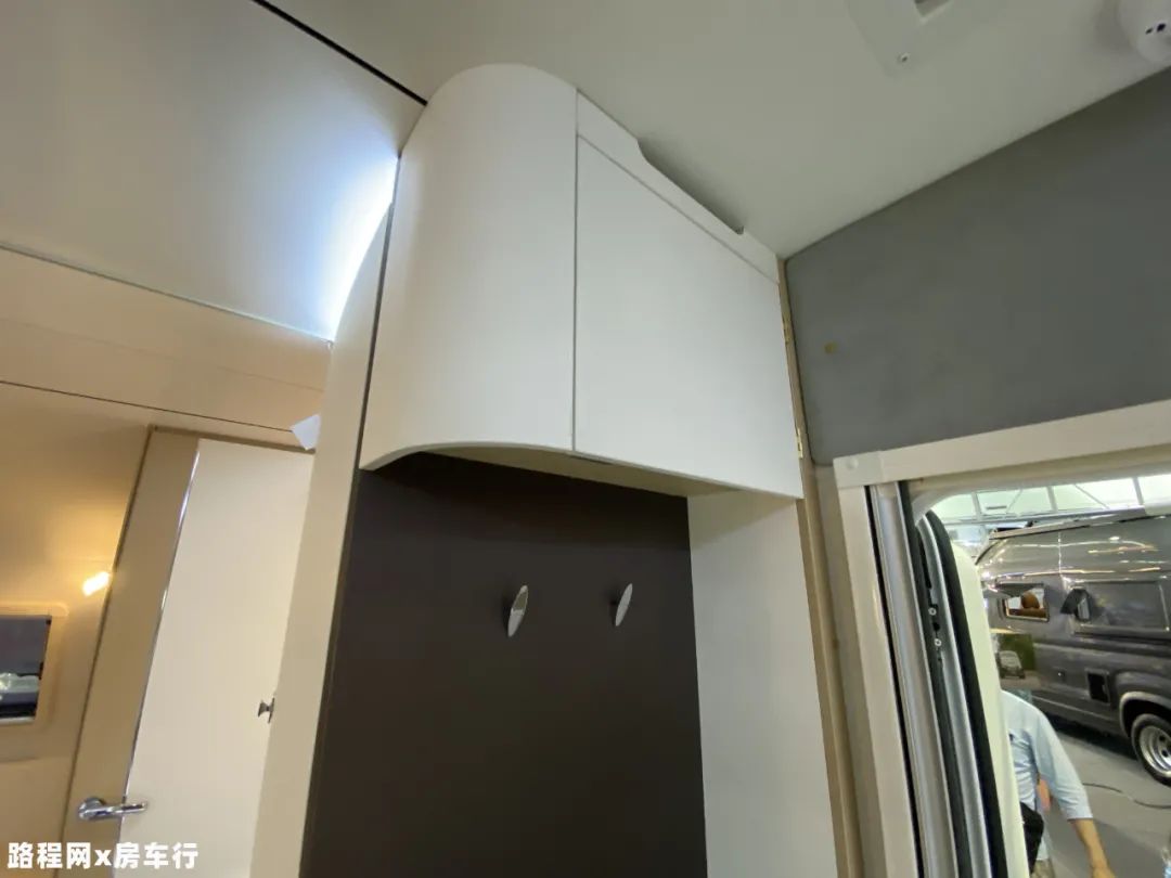 9.24上海房车展：精致小公寓，瑞弗首款拖挂-启界D470火热来袭