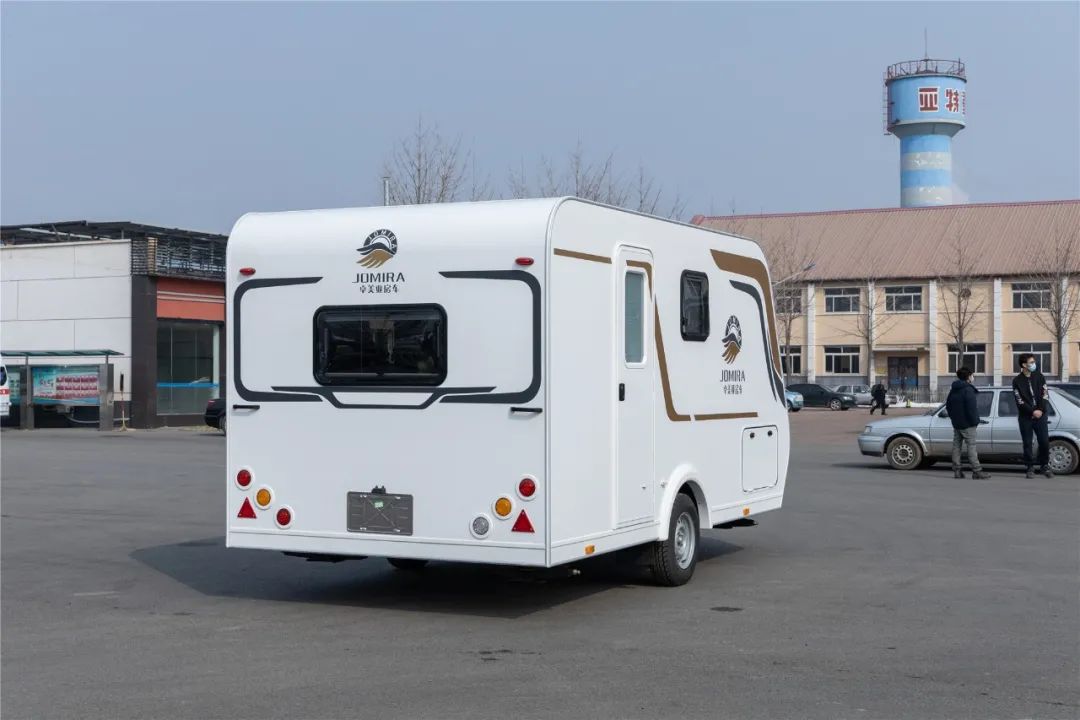 9.24上海房车展：适合新手入门的房车，9.18万一室一厅大空间，T460-Z最新评测