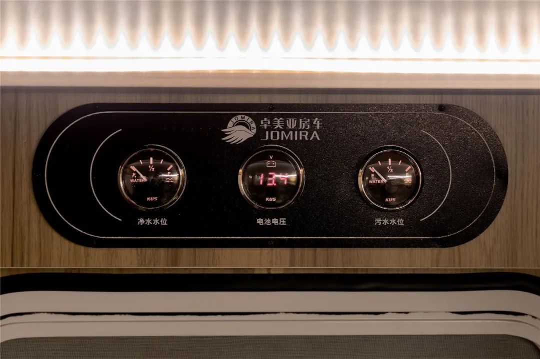 9.24上海房车展：适合新手入门的房车，9.18万一室一厅大空间，T460-Z最新评测