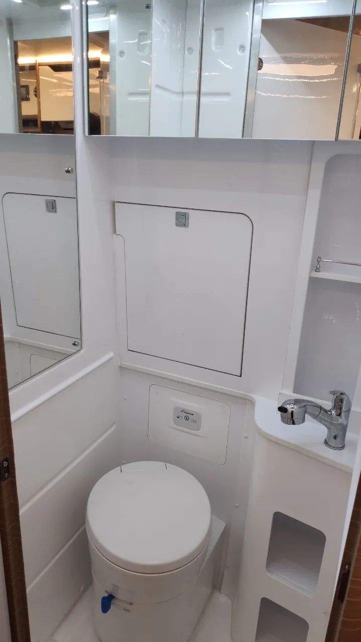 7.10上海房车购车节：外观酷炫，空间敢与C型相争艳，瑞弗启界R600房车