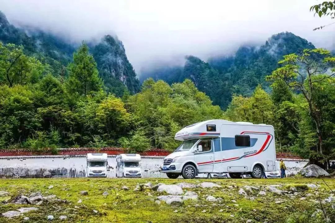 招募啦！成都-泸沽湖房车自驾8日小环线2021. 8.7-14、8.14-21