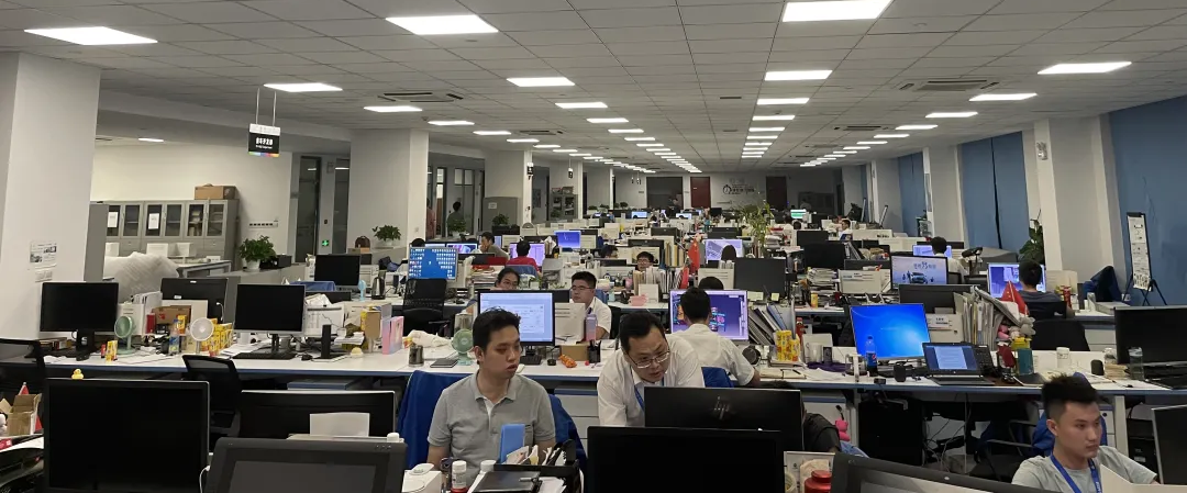 老罗房车的定制需求？专访原厂房车高定设计师斯琴巴特尔