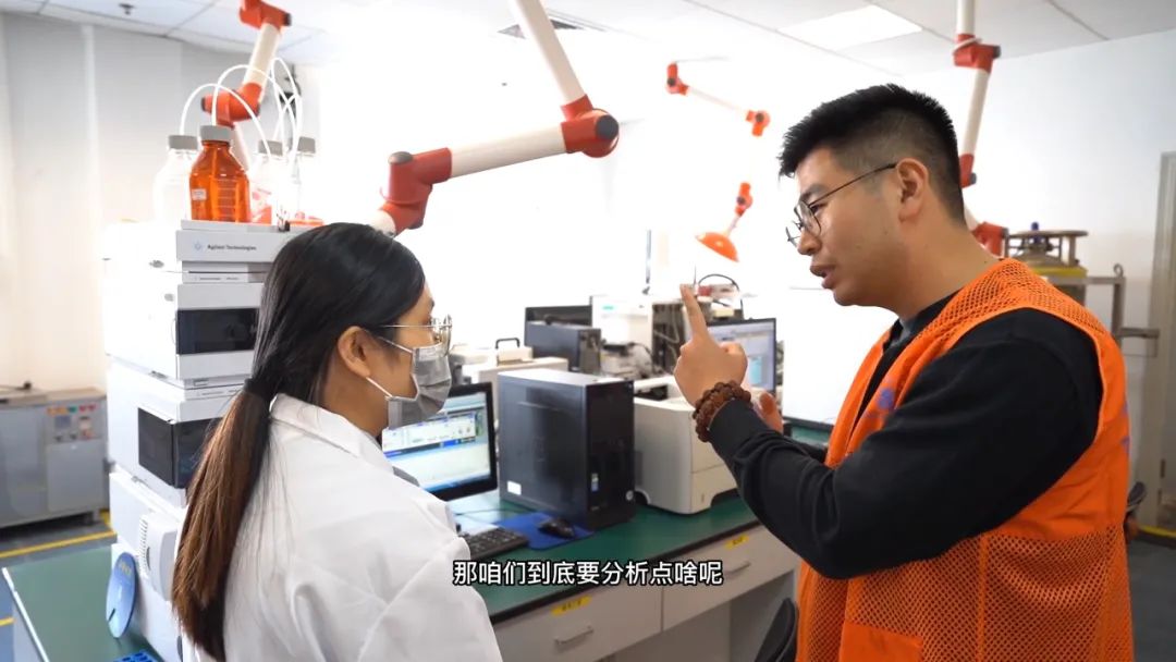 各位车友看过来：实拍上汽大通原厂房车空气质量检测全过程，聊国内房车行业问题