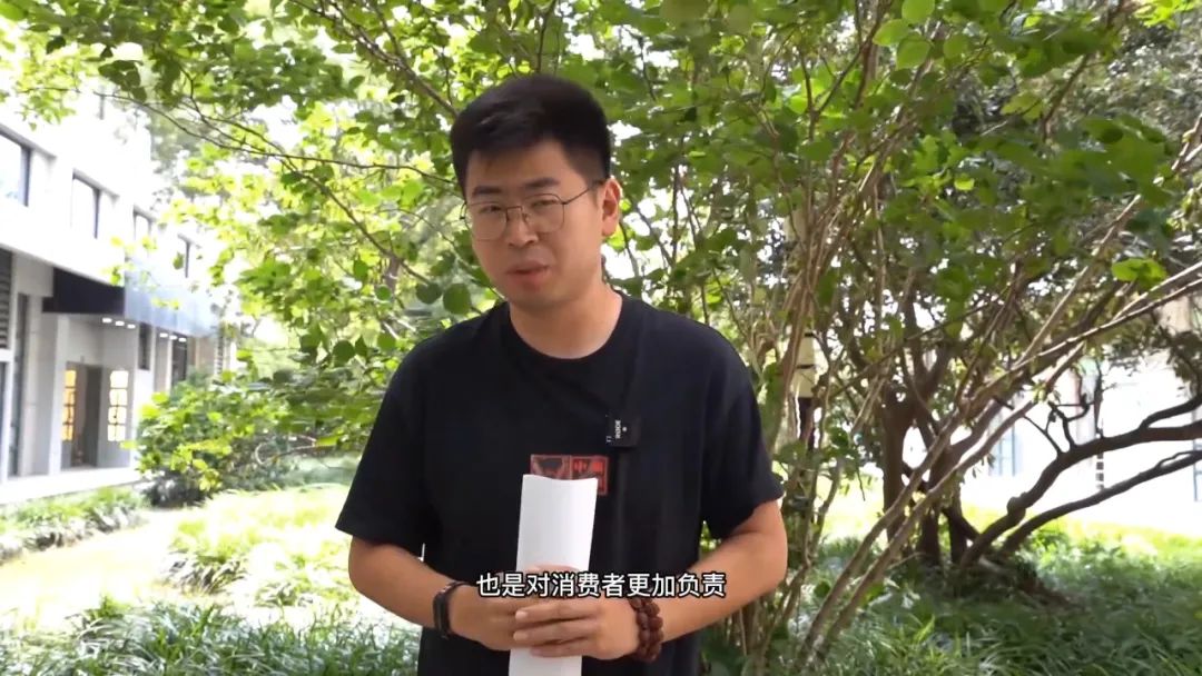 各位车友看过来：实拍上汽大通原厂房车空气质量检测全过程，聊国内房车行业问题