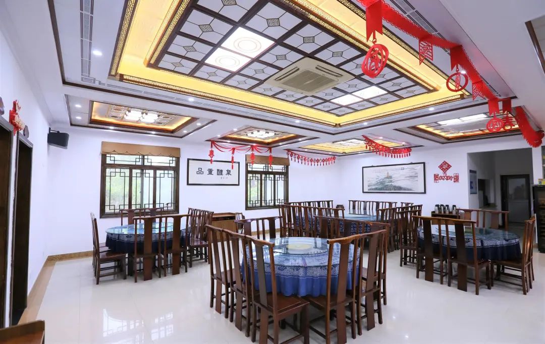 忘却城市喧嚣，来崇明采摘本土新鲜果蔬-上海假日岛房车露营地