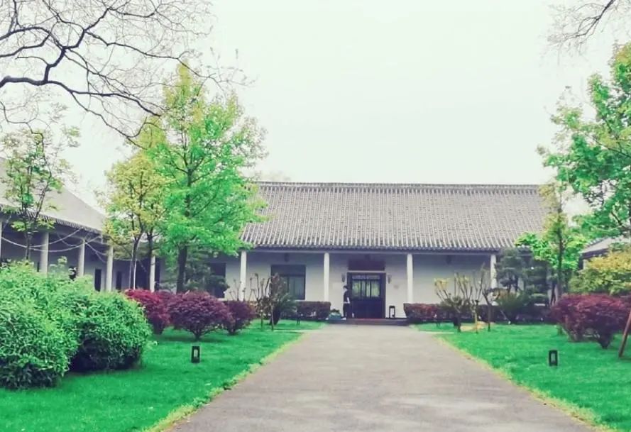 忘却城市喧嚣，来崇明采摘本土新鲜果蔬-上海假日岛房车露营地