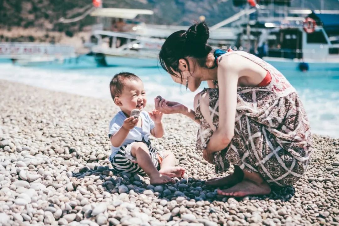 房车/旅行达人-贩暖：从职场女性到带着孩子环球旅行的妈妈，一个旅行者的十年