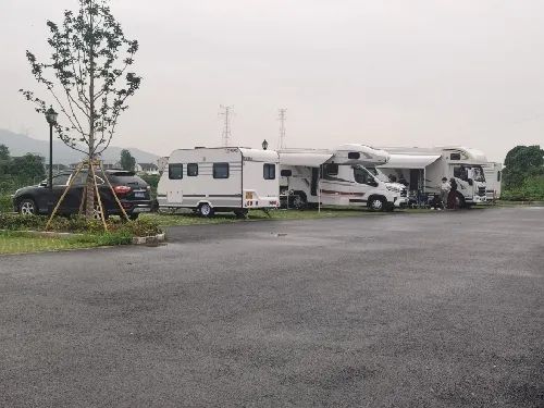 观辽阔平原，敬蔚蓝大海——优质房车露营地精选合集