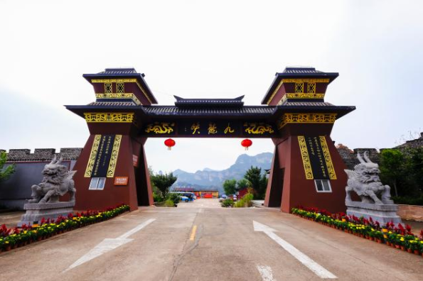 想要欣赏优美的自然风光？感受优质的营地服务？来这些地方就对了——优质房车露营地精选合集(6)