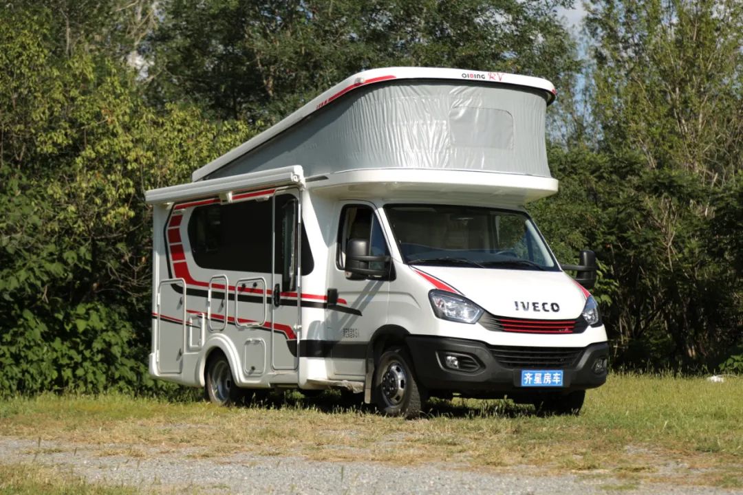 疫情下防护无忧,十余款全天候升降顶房车,进地库过限高大空间配置齐旅居全保障 疫情下防护无忧,十余款全天候升降顶房车,进地库过限高大空间配置齐旅居全保障