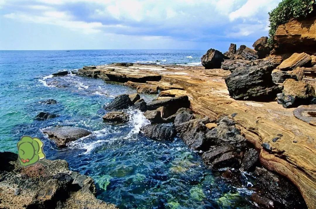 【房车旅行】涠洲岛7日游，南宁起止，涠洲岛、巴马长寿乡、北海银滩、万尾金滩、德天跨国大瀑布，海岛边境之旅