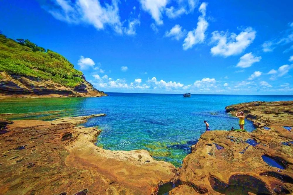 【房车旅行】涠洲岛7日游，南宁起止，涠洲岛、巴马长寿乡、北海银滩、万尾金滩、德天跨国大瀑布，海岛边境之旅