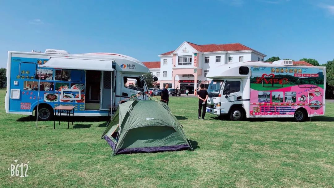 【露营地推荐】在途居南通开沙岛露营地举办一场年会，篝火前载歌载舞我最摇摆~