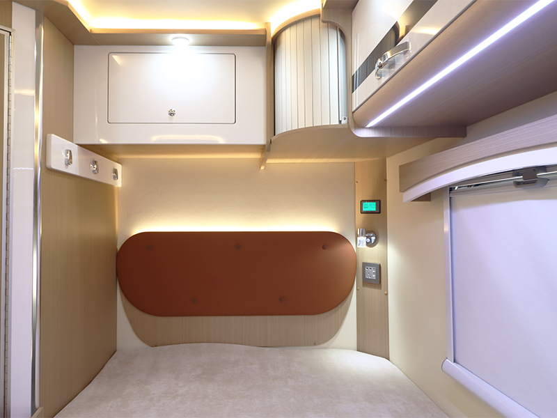 1.8南京房车展：舒适旅居，细节设计，打造品质生活，爱旅途2022款夕阳红二号C型房车