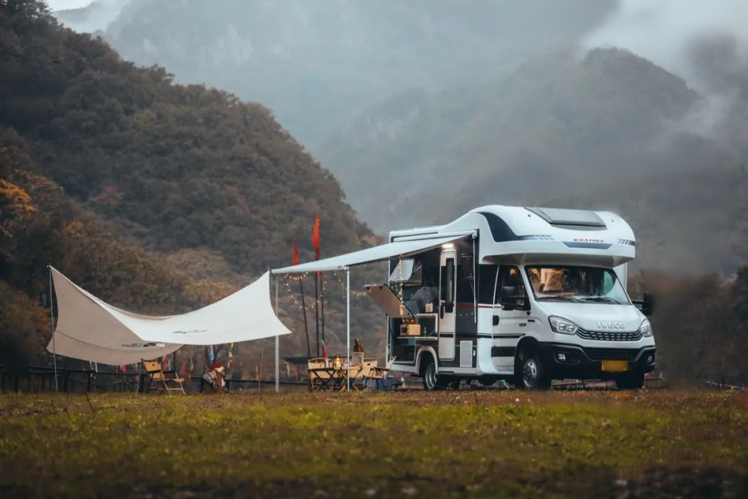 青春时尚外观，高效空间布局，宽大新款V9 PLUS房车
